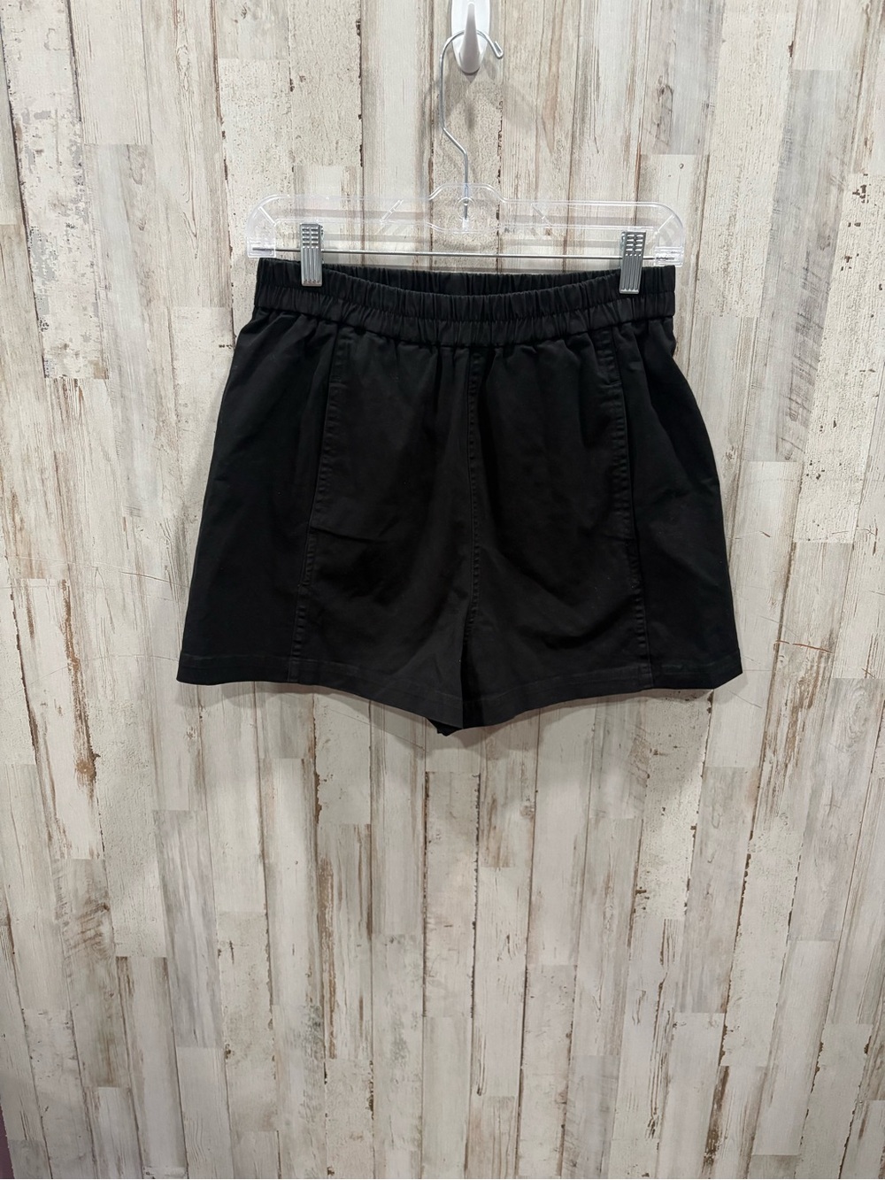 Halara Black High Rise Elastic Waist Pull On Shorts Medium M Casual Athleisure